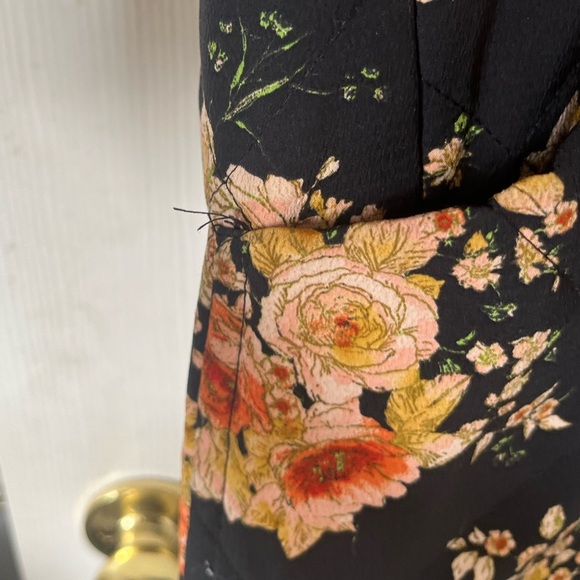 ZARA Quilted Floral Jacket Coat Size M-L - Picture 8 of 15